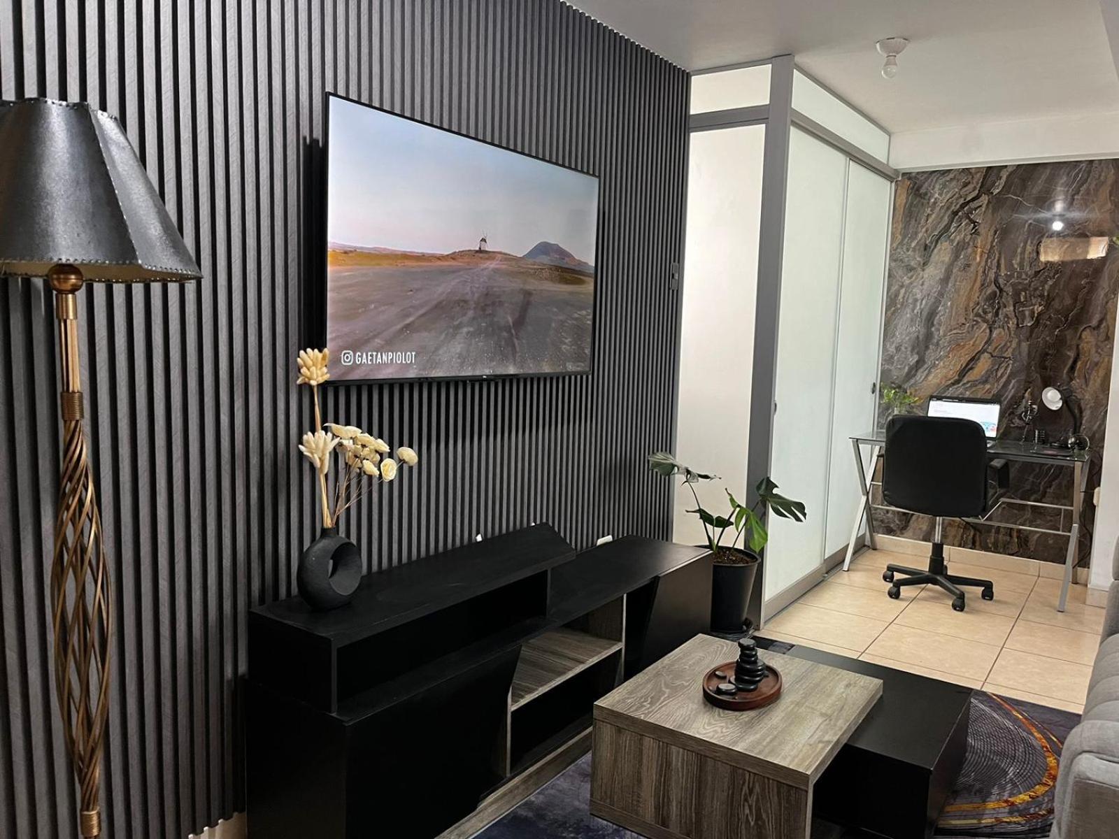 Sumaq Airport Apartment Lima Exterior photo